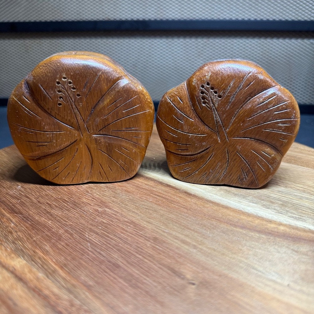 Vintage Hand Carved Wood Hibiscus Flower Salt and Pepper Shakers Set Tropical